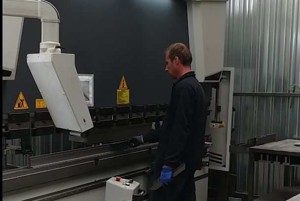 cropped-abkant-bukum.png abkant metal büküm